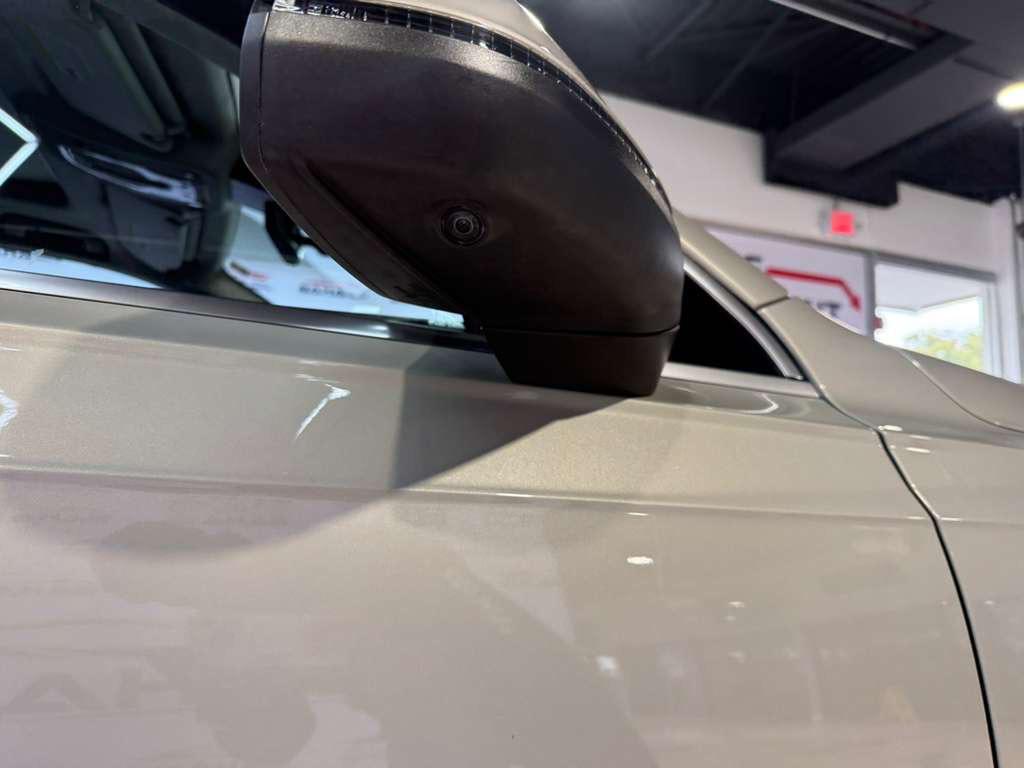 used 2024 Audi Q7 car, priced at $43,995