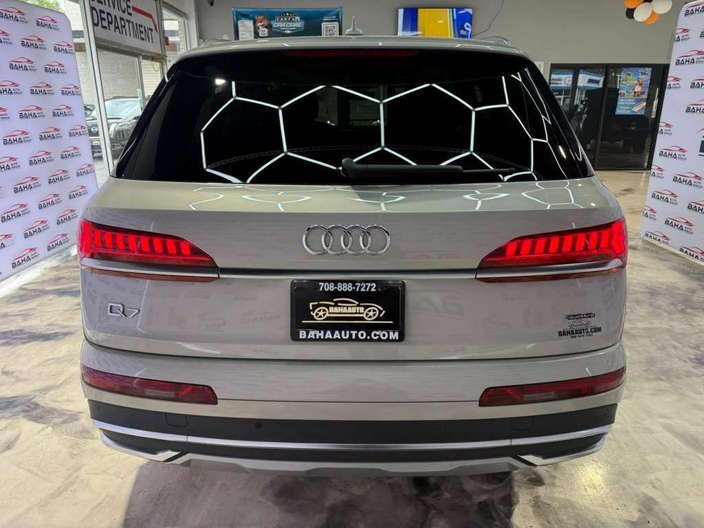 used 2024 Audi Q7 car, priced at $43,995