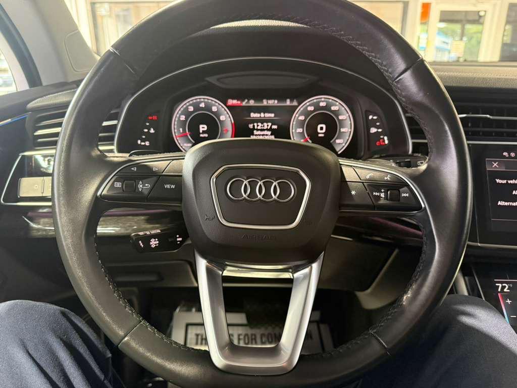 used 2024 Audi Q7 car, priced at $43,995