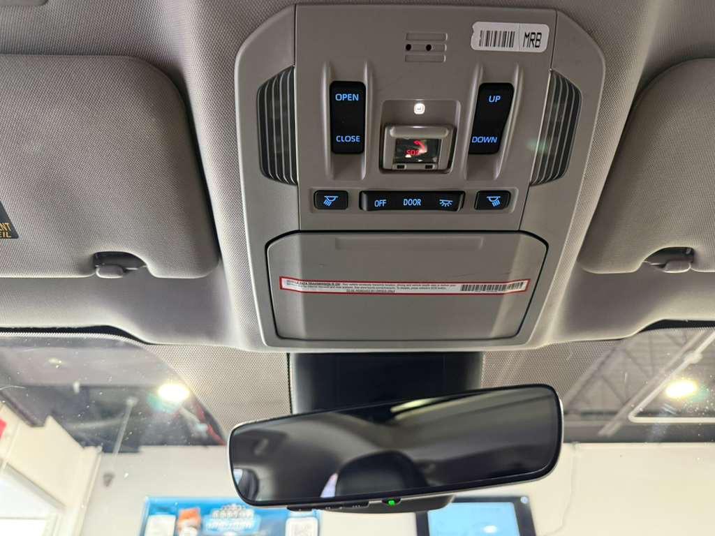 used 2021 Toyota Highlander car, priced at $29,995