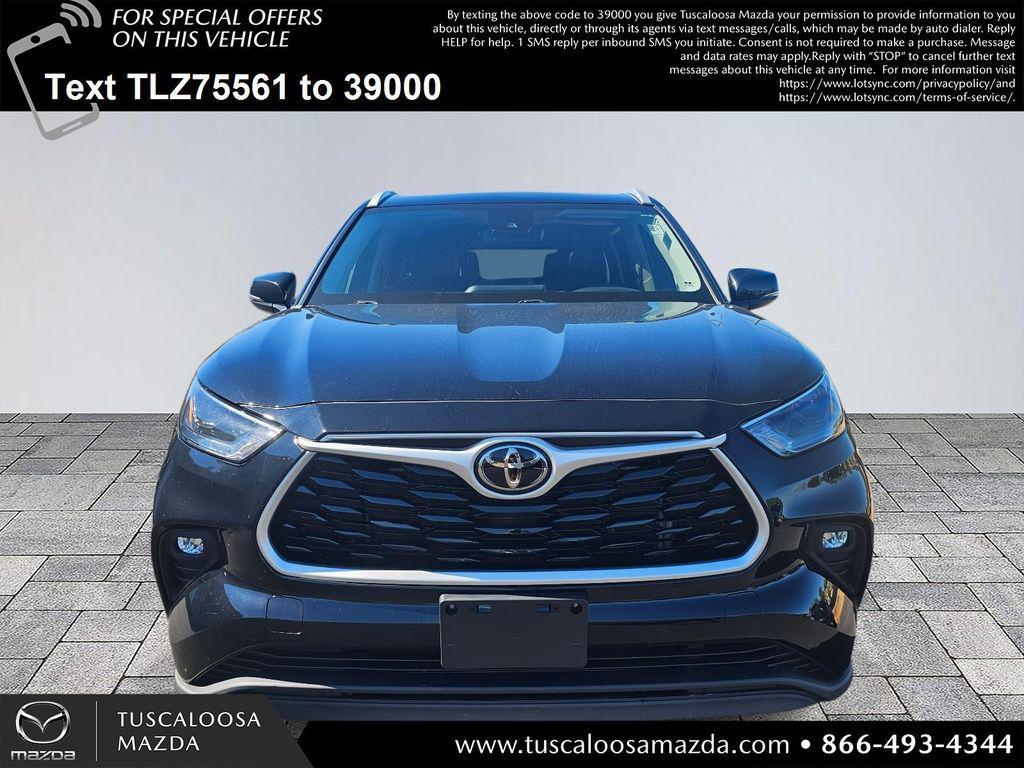 used 2022 Toyota Highlander car, priced at $29,311