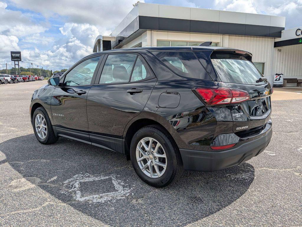 used 2023 Chevrolet Equinox car, priced at $21,877