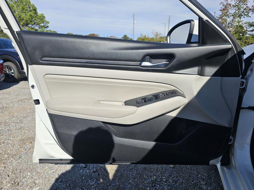 used 2019 Nissan Altima car, priced at $15,025