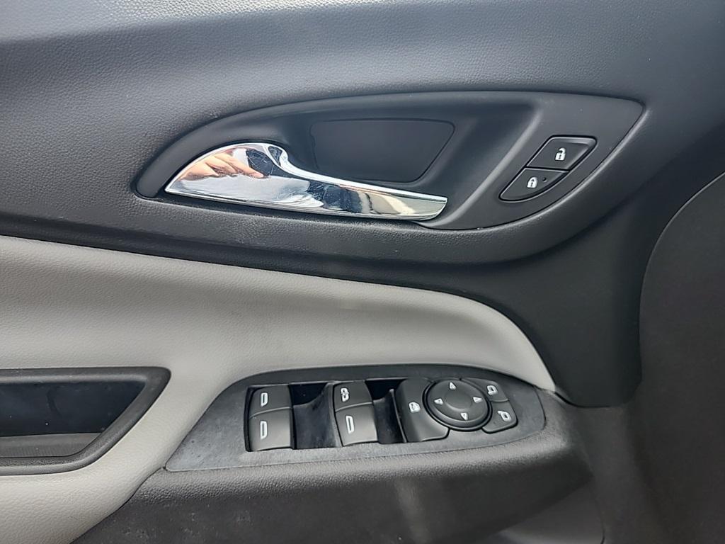 used 2018 Chevrolet Equinox car, priced at $15,079