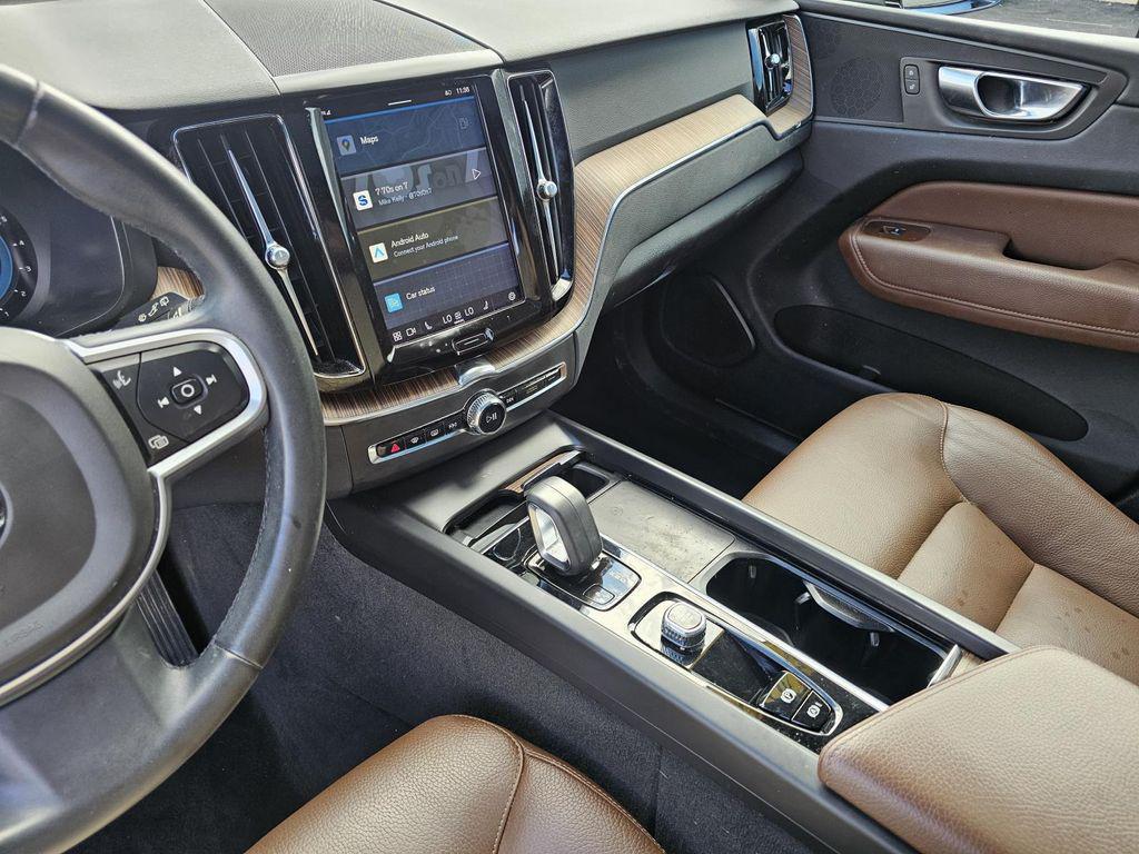used 2022 Volvo XC60 car, priced at $22,324