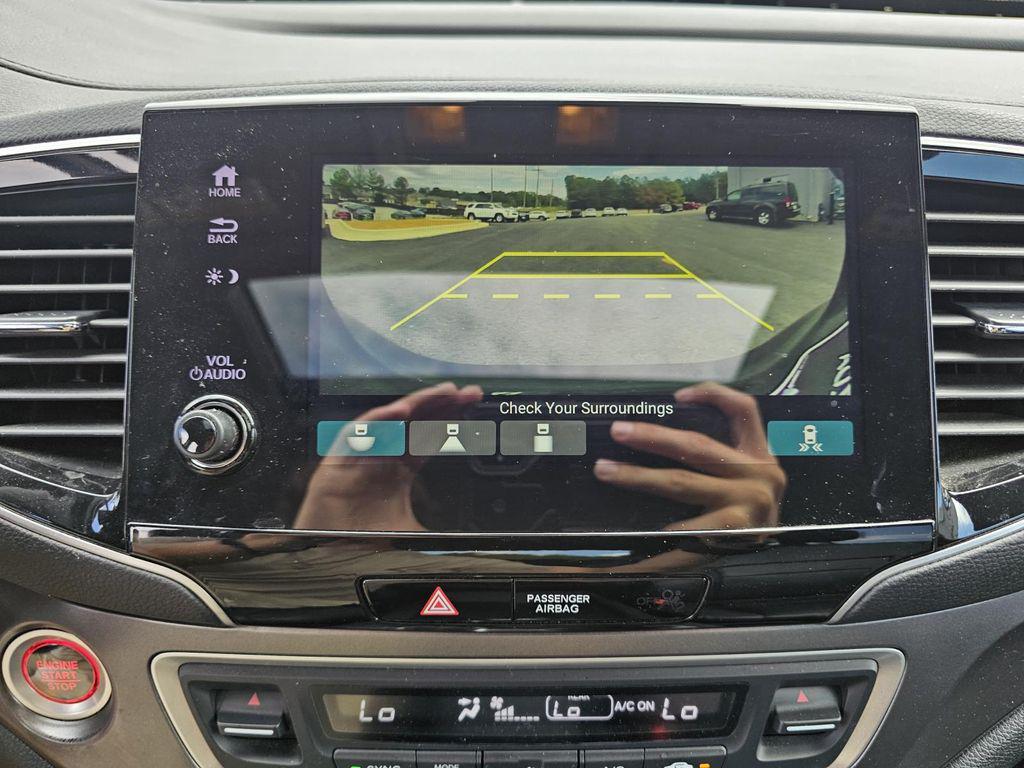 used 2022 Honda Pilot car, priced at $21,954