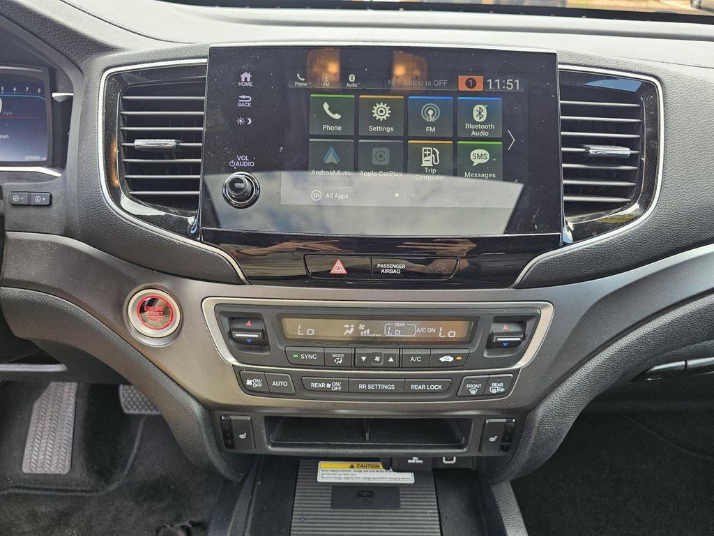 used 2022 Honda Pilot car, priced at $21,954