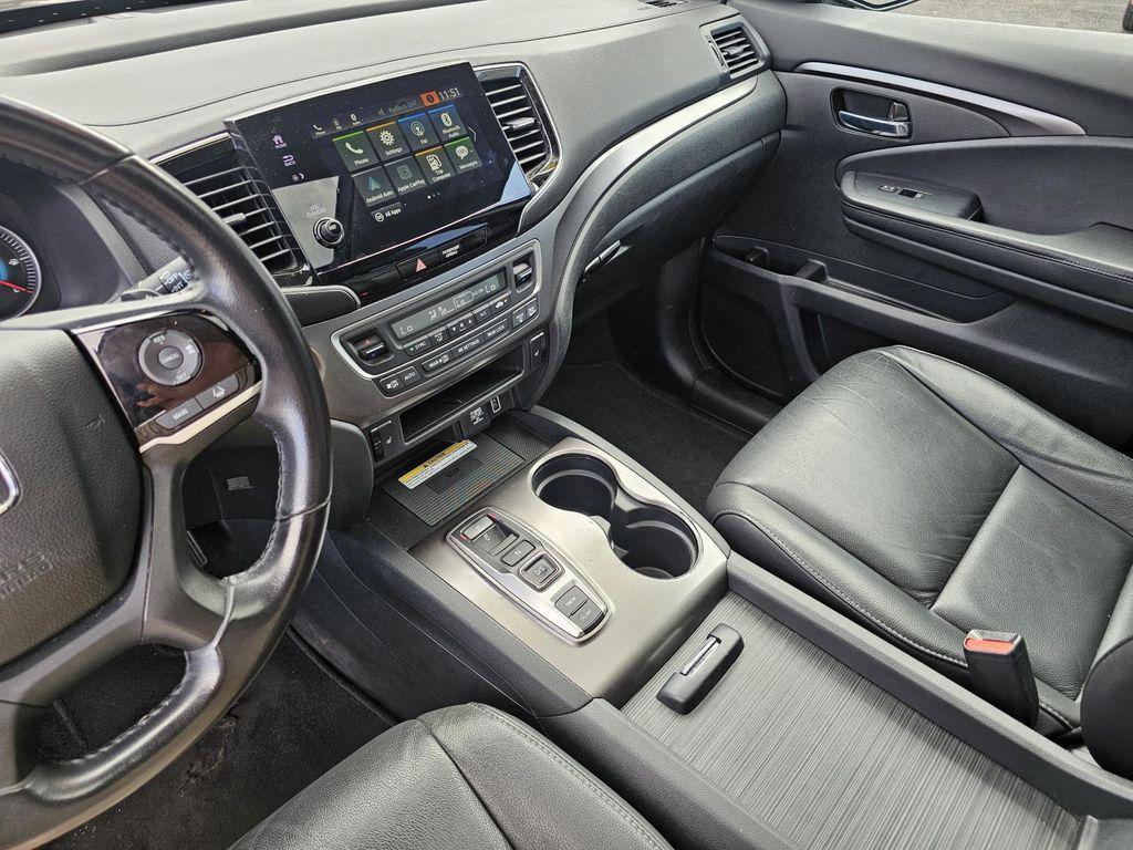 used 2022 Honda Pilot car, priced at $21,954