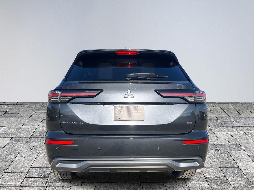 used 2025 Mitsubishi Outlander car, priced at $25,604