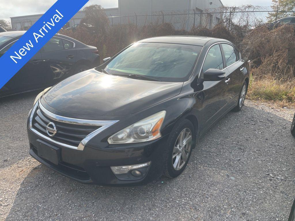 used 2014 Nissan Altima car, priced at $7,991