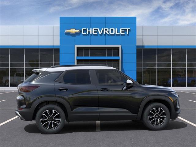 new 2025 Chevrolet TrailBlazer car, priced at $33,999