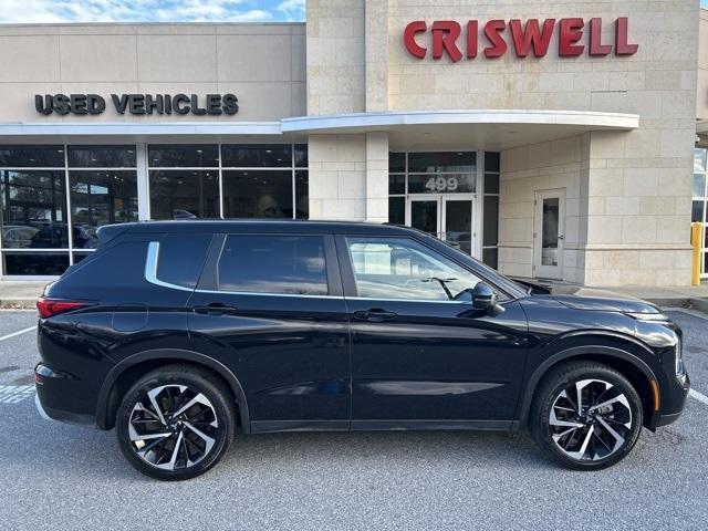 used 2024 Mitsubishi Outlander car, priced at $24,924