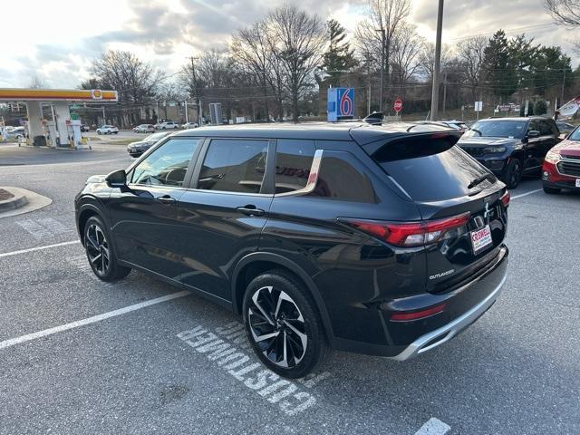 used 2024 Mitsubishi Outlander car, priced at $24,924