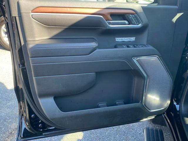 used 2023 GMC Sierra 1500 car, priced at $55,000