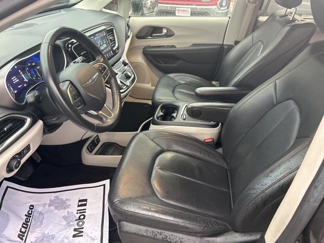 used 2020 Chrysler Pacifica car, priced at $26,500