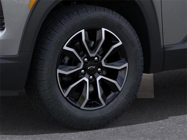 new 2025 Chevrolet TrailBlazer car, priced at $32,404