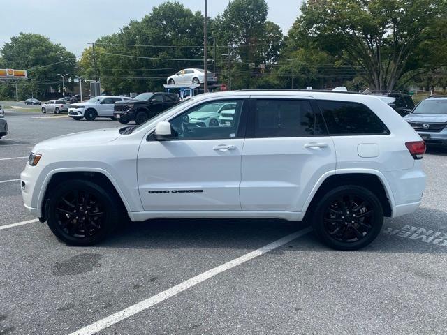 used 2020 Jeep Grand Cherokee car, priced at $19,995