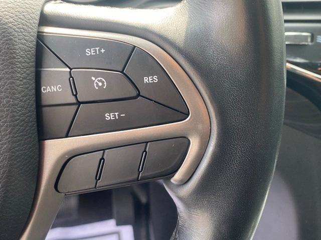 used 2020 Jeep Grand Cherokee car, priced at $19,995