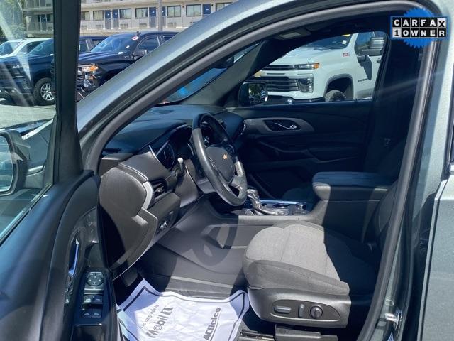 used 2023 Chevrolet Traverse car, priced at $27,995