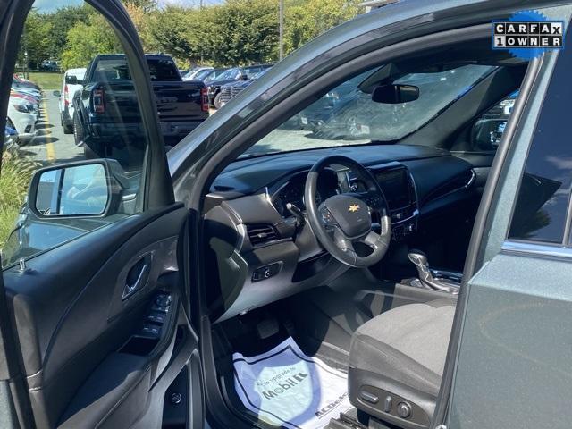 used 2023 Chevrolet Traverse car, priced at $27,995