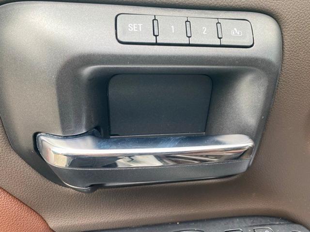 used 2018 Chevrolet Silverado 1500 car, priced at $36,000