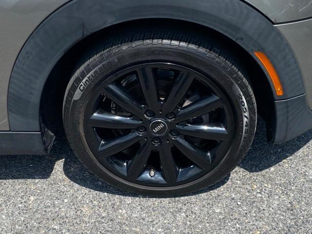 used 2021 MINI Hardtop car, priced at $18,100