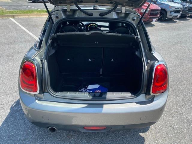 used 2021 MINI Hardtop car, priced at $18,100