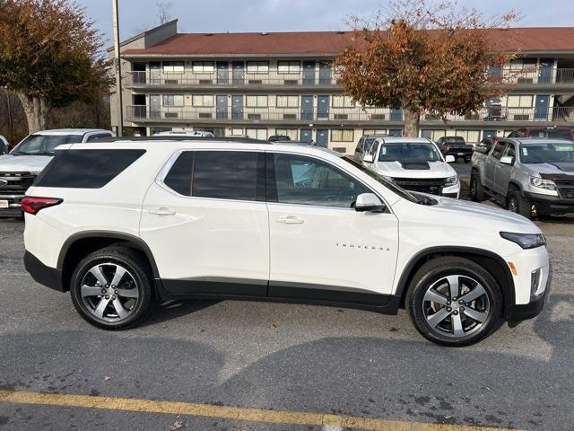 used 2023 Chevrolet Traverse car, priced at $37,350