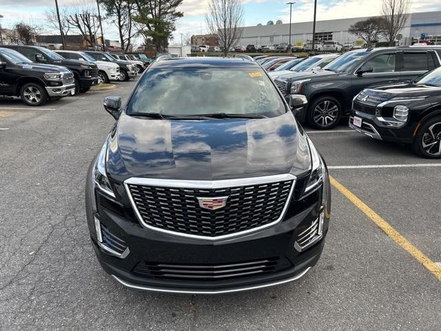 used 2024 Cadillac XT5 car, priced at $44,670