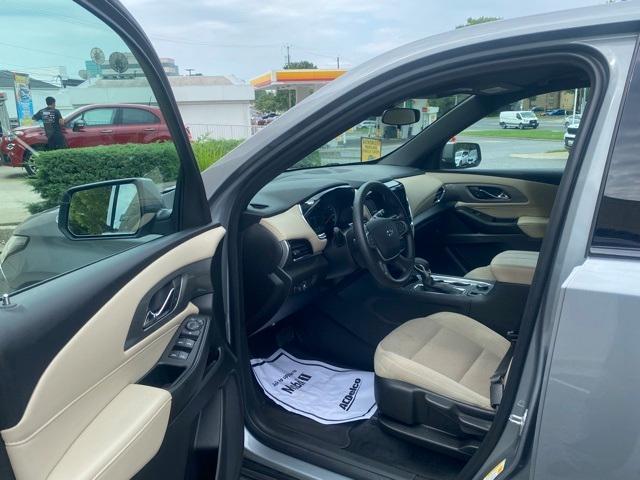 used 2023 Chevrolet Traverse car, priced at $26,906
