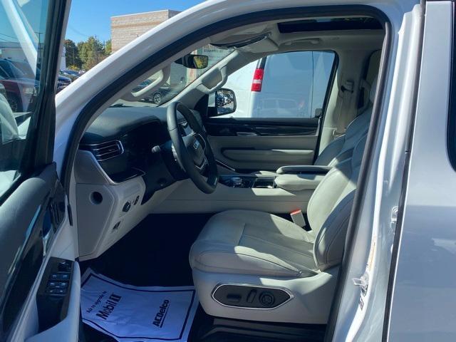 used 2022 Jeep Wagoneer car, priced at $41,995