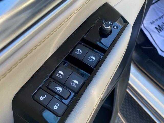 used 2022 Jeep Wagoneer car, priced at $41,995