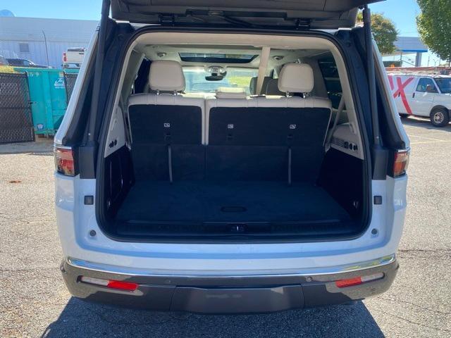 used 2022 Jeep Wagoneer car, priced at $41,995