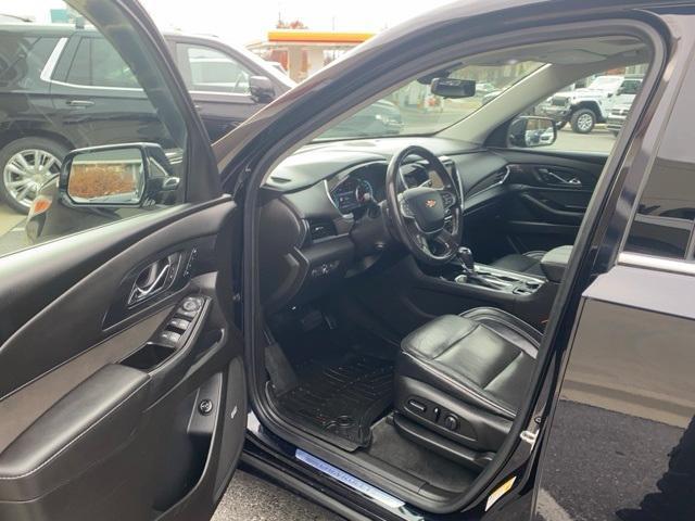 used 2020 Chevrolet Traverse car, priced at $22,995