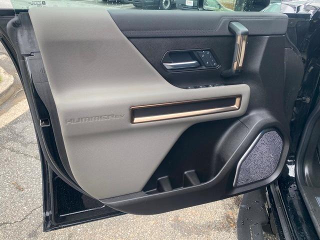 used 2025 GMC HUMMER EV SUV car, priced at $91,000
