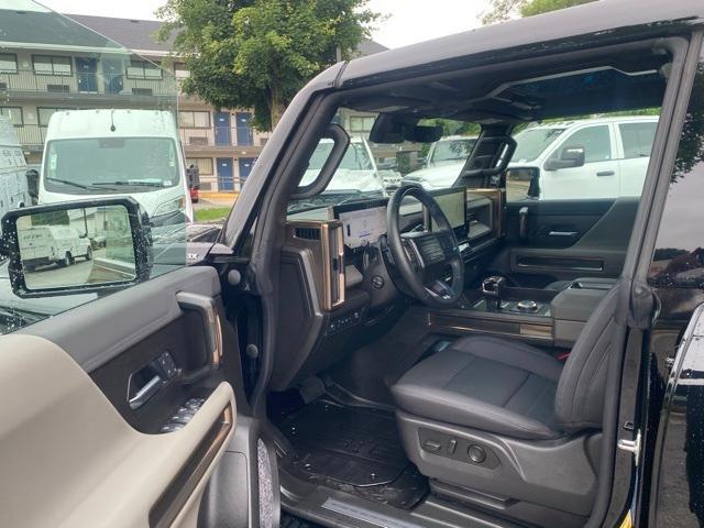 used 2025 GMC HUMMER EV SUV car, priced at $91,000