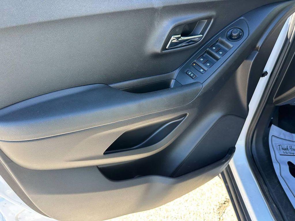 used 2020 Chevrolet Trax car, priced at $10,999