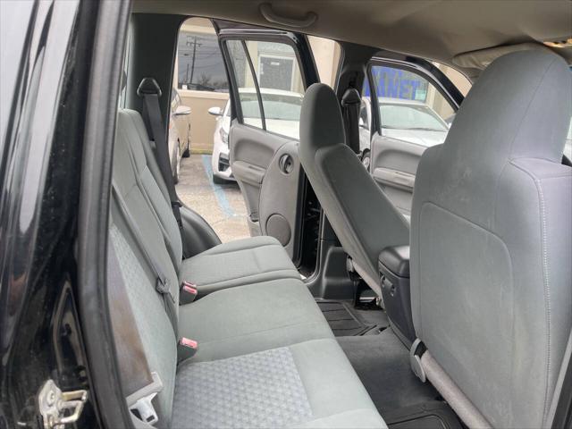 used 2005 Jeep Liberty car, priced at $3,999