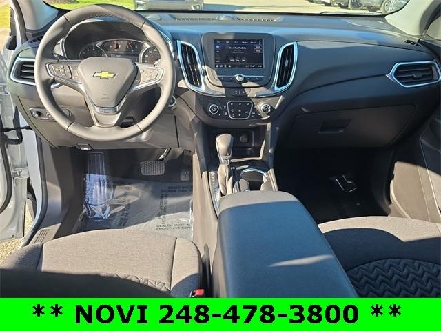 used 2024 Chevrolet Equinox car, priced at $27,900