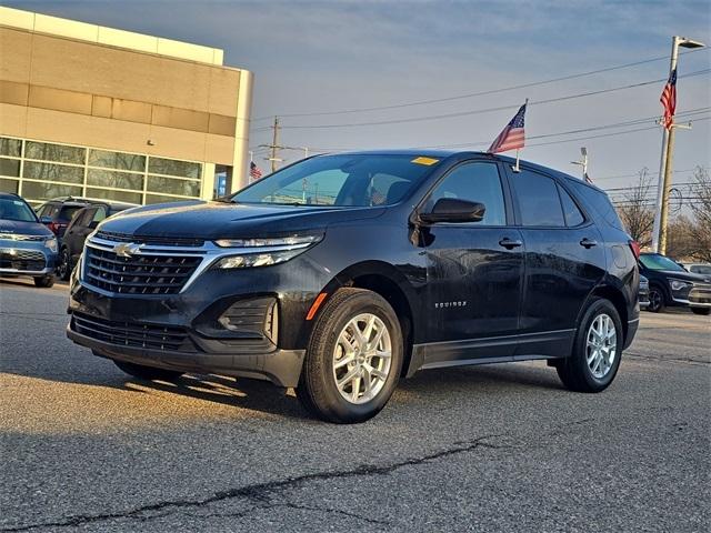 used 2022 Chevrolet Equinox car, priced at $21,100