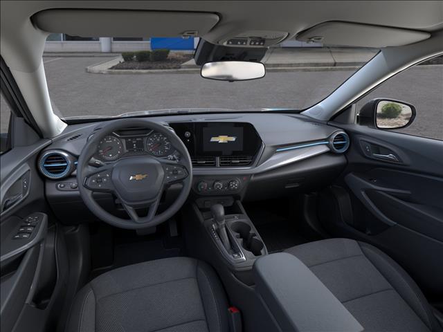 new 2025 Chevrolet Trax car