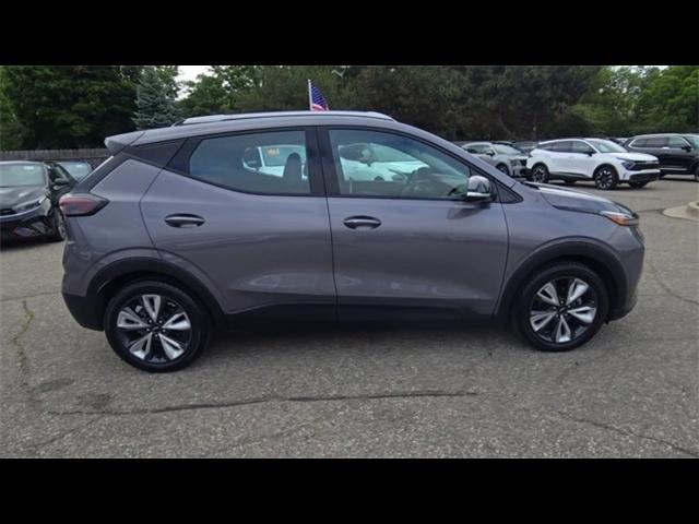 used 2022 Chevrolet Bolt EUV car, priced at $19,900