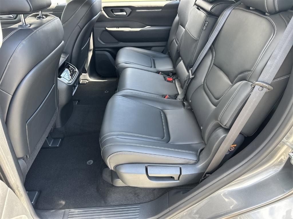 new 2025 Nissan Armada car, priced at $53,910