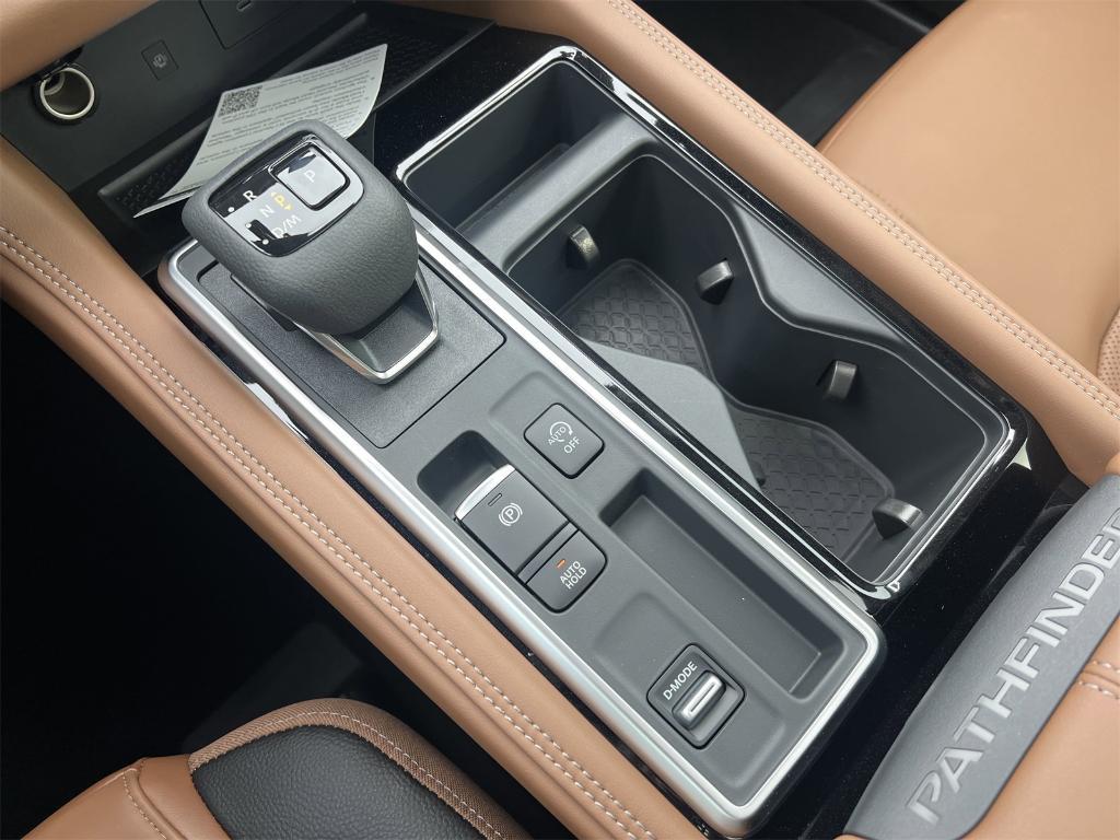 new 2025 Nissan Pathfinder car, priced at $47,009