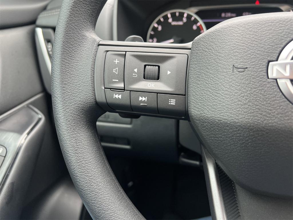 new 2025 Nissan Rogue car, priced at $27,418