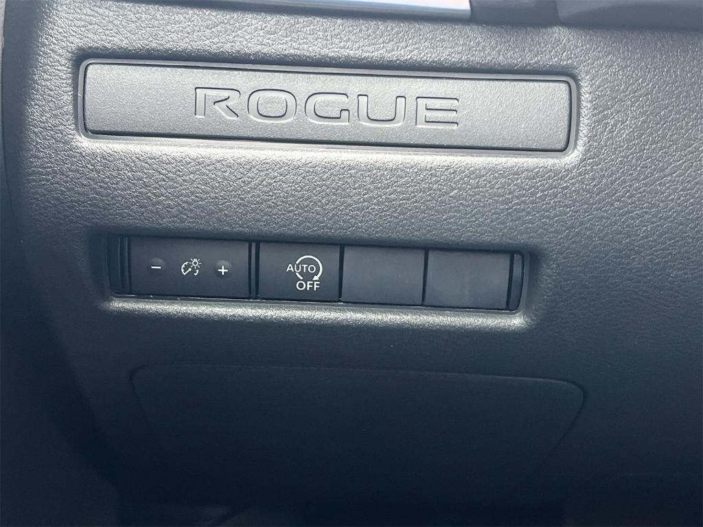 new 2025 Nissan Rogue car, priced at $27,418
