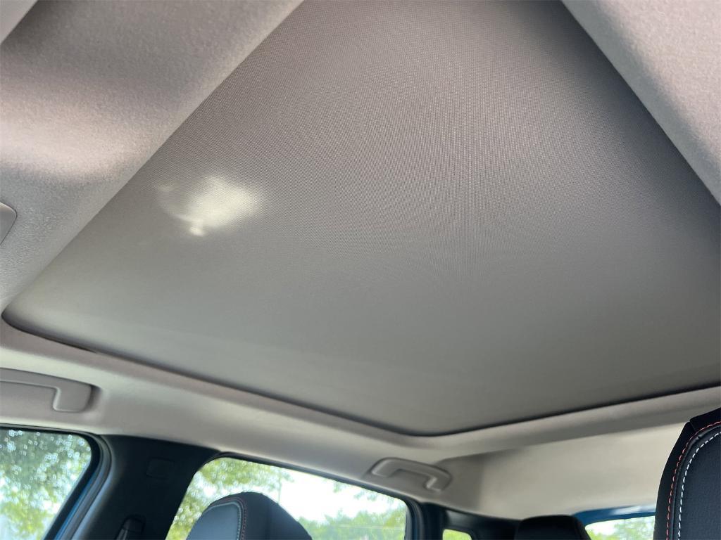 new 2025 Nissan Kicks car