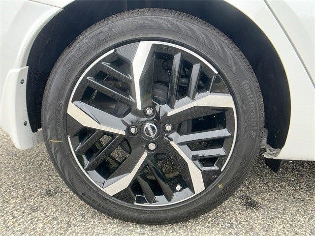new 2025 Nissan Versa car, priced at $21,078