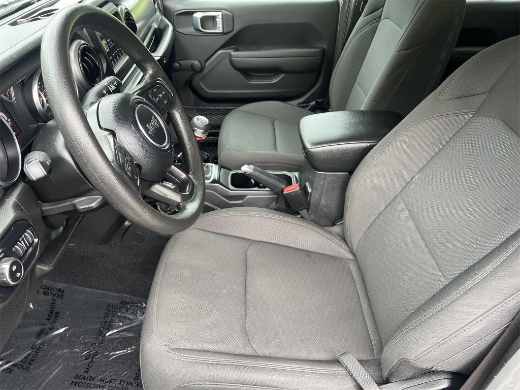 used 2022 Jeep Gladiator car, priced at $28,874