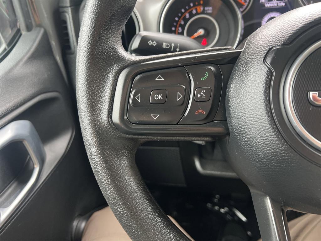 used 2022 Jeep Gladiator car, priced at $28,874